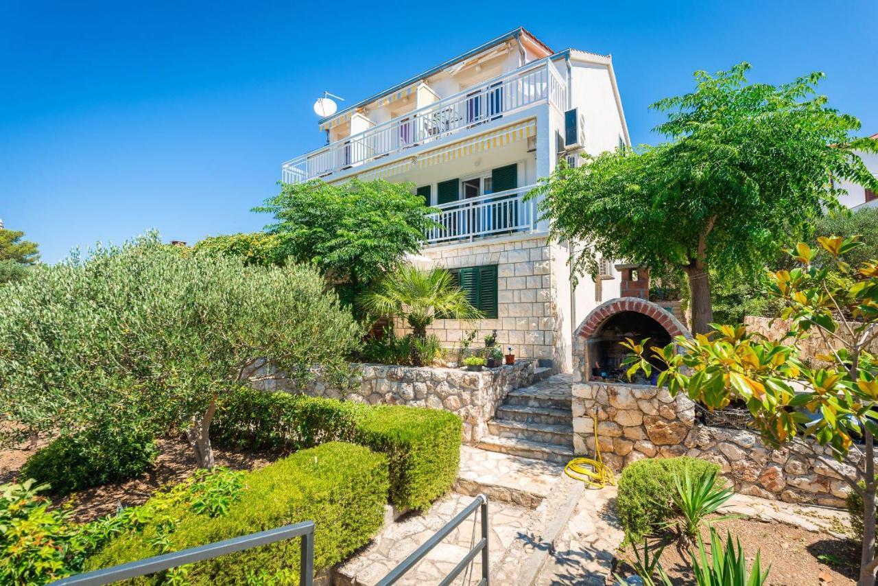 Sunny Days "Sara" - Zf Hvar Hvar Town Exterior foto